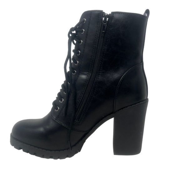 SODA Heeled Boots - Picture 4 of 10